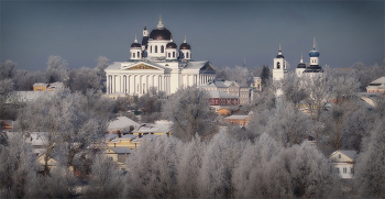 Resurrection Cathedral / ***