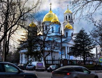 Alexander Nevsky Cathedral / ***