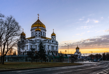 Christ the Savior Cathedral / ***