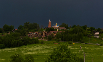 Before the storm / ***