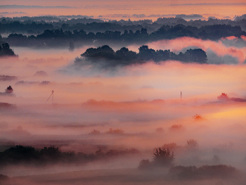 Fog dissipates / ***