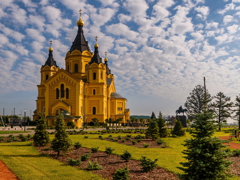Alexander Nevsky Cathedral / ***