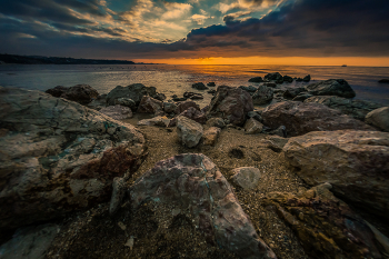 Evening at Sea / ***