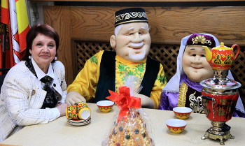 Tea party / ***