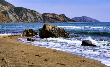 In a quiet cove / ***