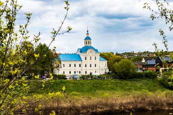 Church of St. Nicholas / ***