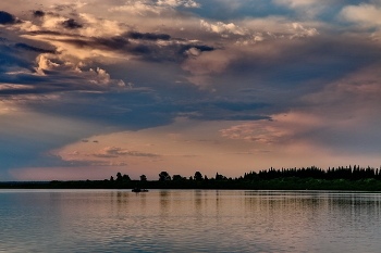 After the rain / ***