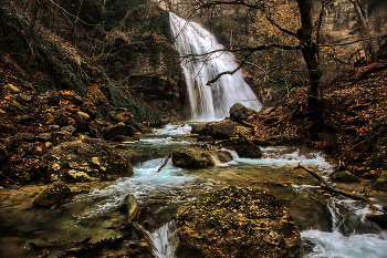 Waterfall Jur-Jur / ***