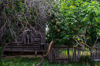 House in the village ... / ***