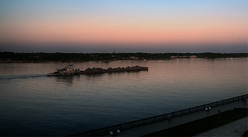 hour of sunset / ***