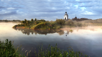 Foggy morning / ***