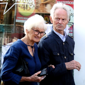 Life goes on... / ***