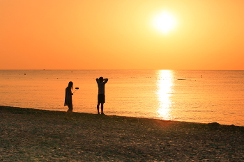 Encountering dawn / ***