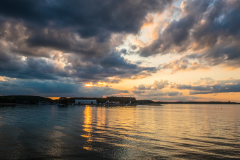 Sunset at the Minsk Sea / ***