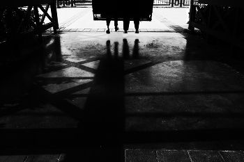 Feet / ***