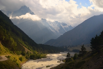 Caucasus / ***