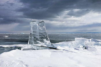 ice of Baikal / ...