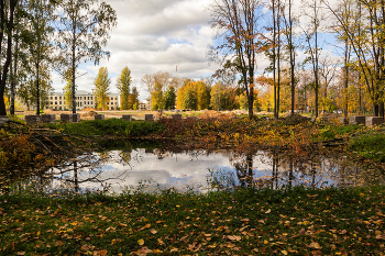 Autumn in the city / ***
