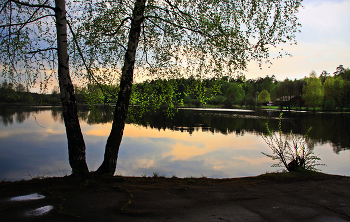 On the shore... / ***