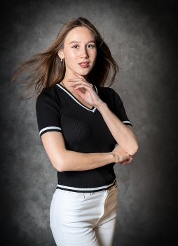 Ekaterina / ***