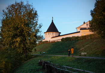 Evening Promenade / ***