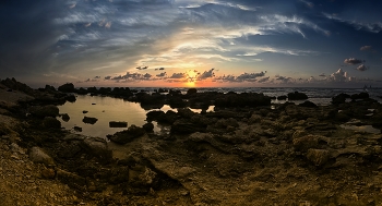 On the evening sunset / ***