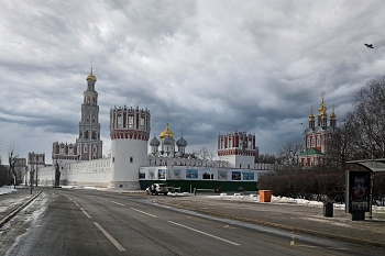 Novodevichy Convent / ***