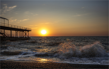 Leaving day / ***