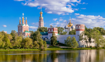 Novodevichy Convent / * * *