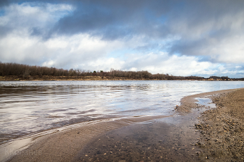 By the river / ***