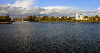 On the shore... / ***