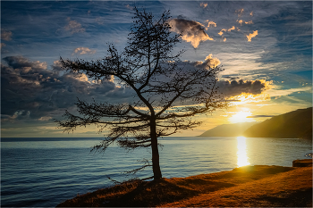 Evening on Lake Baikal / ***