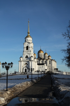 Vladimir. Assumption Cathedral / ***