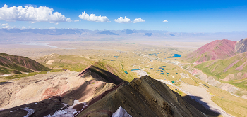 Alai Valley / ....