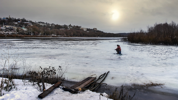 On the Oka River. / ***