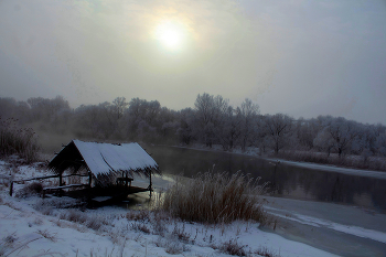 Fog dissipates / ***