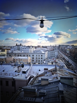 Roofs Of St. Petersburg / ---