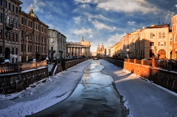 Griboyedov Canal / ***
