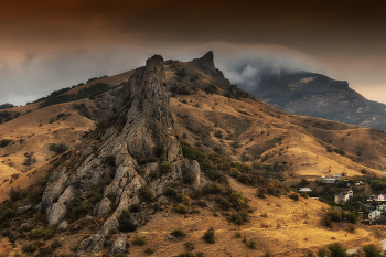 &nbsp; / https://www.youtube.com/watch?v=YaTop9D0qRg