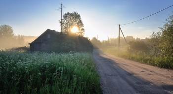 Morning in the village. / ***