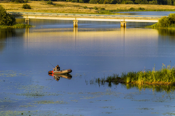 Two in a Boat / ***