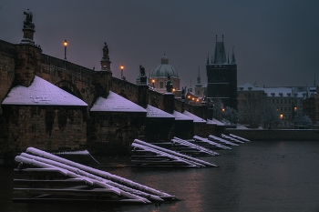 The Charles Bridge / ***