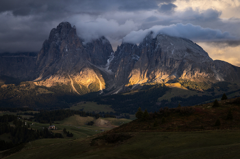 Dolomites / ***