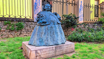 Avilés - La Monstrua - Astúries / https://es.wikipedia.org/wiki/Eugenia_Mart%C3%ADnez_Vallejo