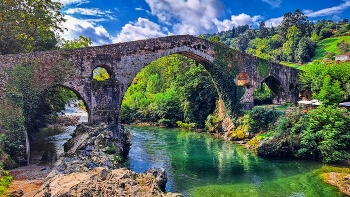 Cangas de Onís - Pont Romà - Astúries / Cangas de Onís - Pont Romà - Astúries