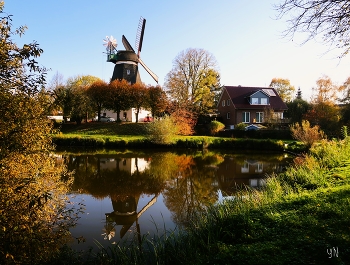 Wilhelmsburger Windmühle &quot;Johanna&quot; (1875) / https://www.youtube.com/watch?v=Ru5ZBQHSmYs&amp;t=47s
https://www.youtube.com/watch?v=lFEEGN_x5mo
https://www.youtube.com/watch?v=ylLwR3JAmmo&amp;t=30s
https://www.youtube.com/watch?v=rC5fOQuG-qg&amp;t=46s
https://www.youtube.com/watch?v=IMdWgQNK_Ts
https://www.youtube.com/watch?v=yZrzDsXdCdY
https://www.youtube.com/watch?v=weB-nJWkPQw&amp;t=23s