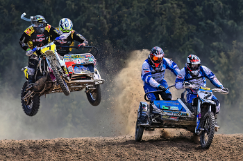 Sidecarcross / ***