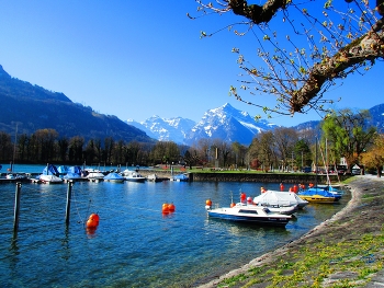 Weesen, Switzerland / Located on Lake Walen, Franz Liszt was inspired to compose 'Au lac de Wallenstadt' while staying at Weesen's Hotel Schwert in 1835.