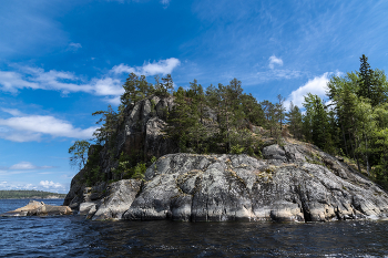 Ladoga Skerries / ***