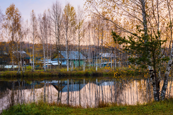 Morning in the village. / ***